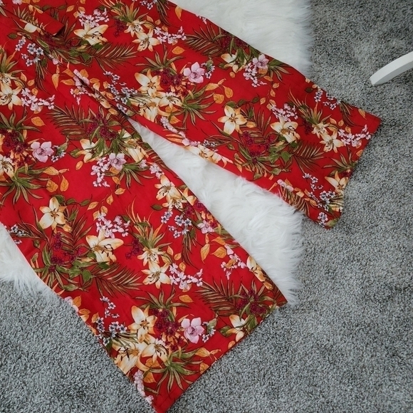 E & M Wide leg Floral Tropical Print Tie Waist Pants. Size Large. New without ta - Picture 3 of 8